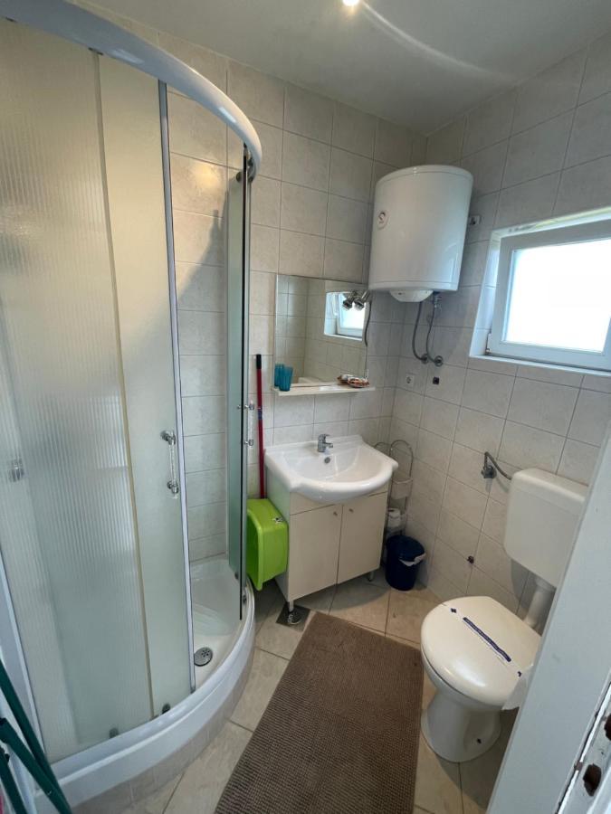 Sukosan Studio Apartman 외부 사진